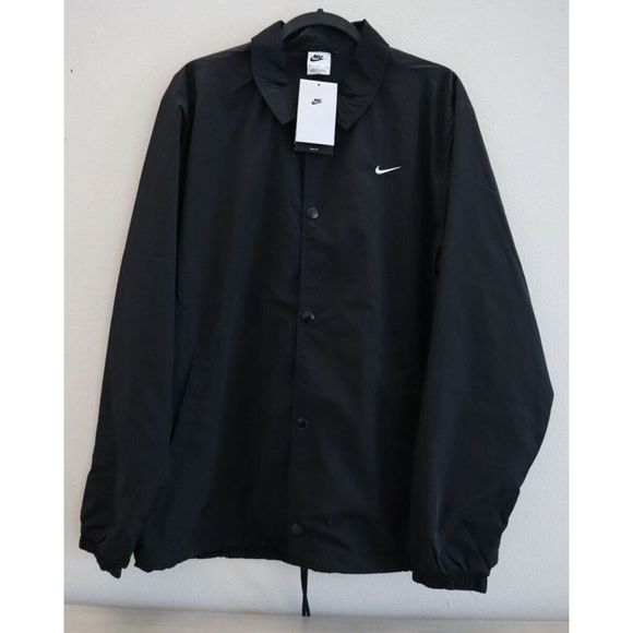 Nike DQ5005-010 Men's Sz Medium Black Coaches Loose Fit Windbreaker Jacket - Picture 2 of 8